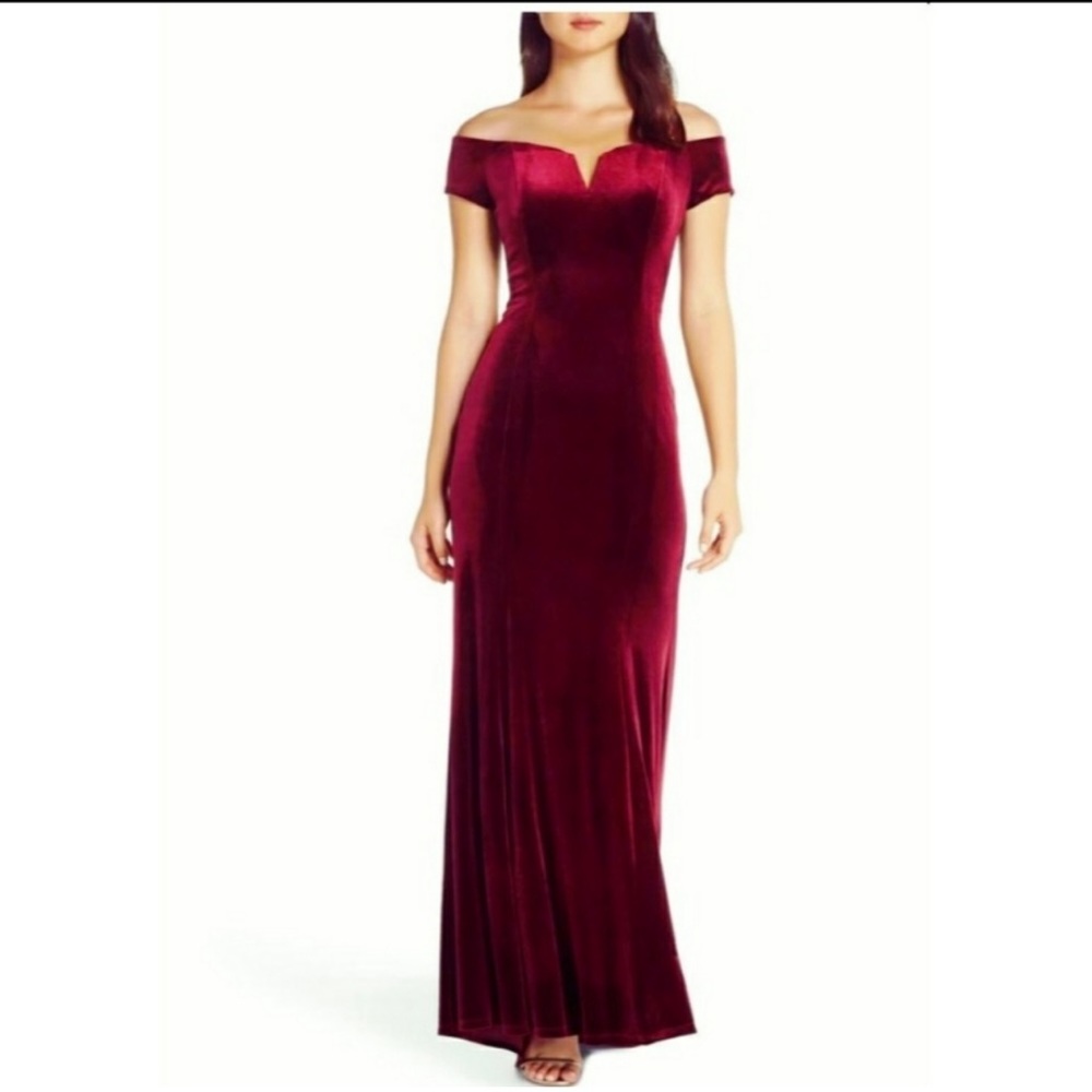 Like New Vince Camuto Velvet Gown, Sz. 8